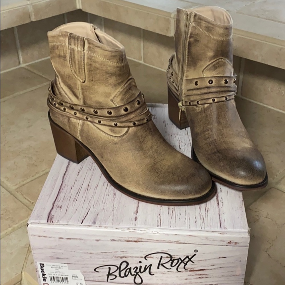 Blazin Roxx bootie